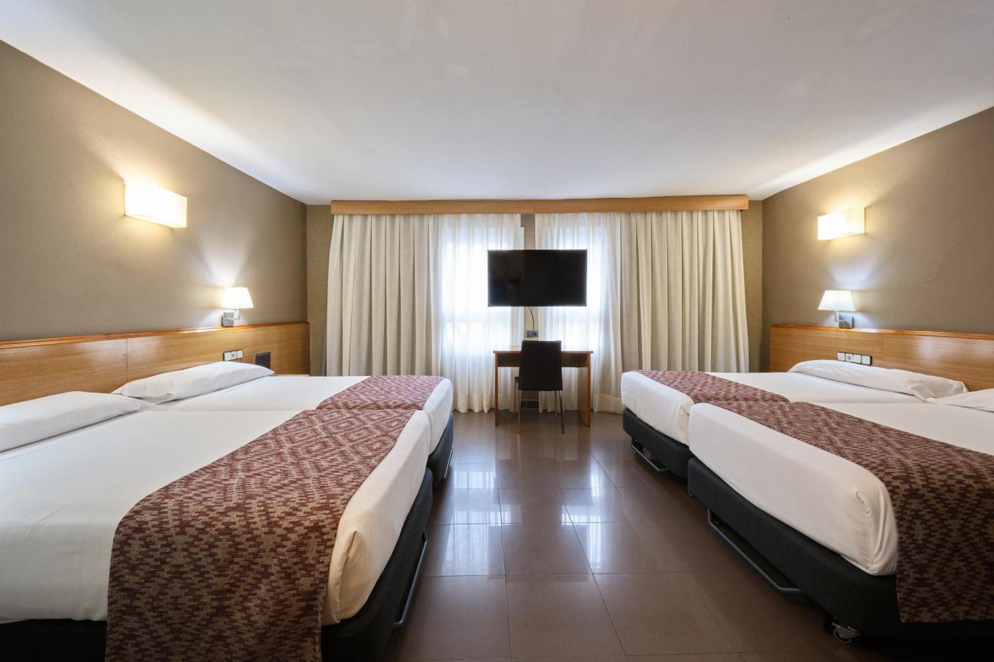 Hotel Catalonia Park Güell Barcellona Camera foto